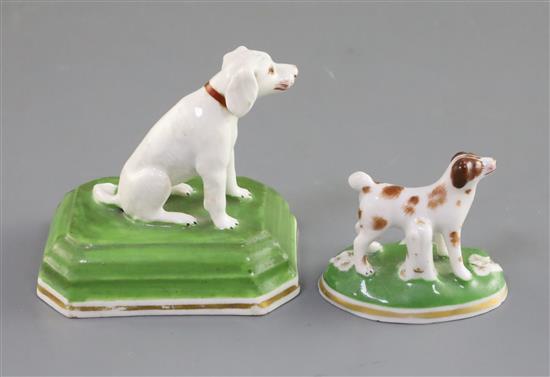 Two Chamberlains Worcester porcelain figures of a pointer c.1849 and a foxhound, c.1820-40, L. 5.1cm and 7.5cm